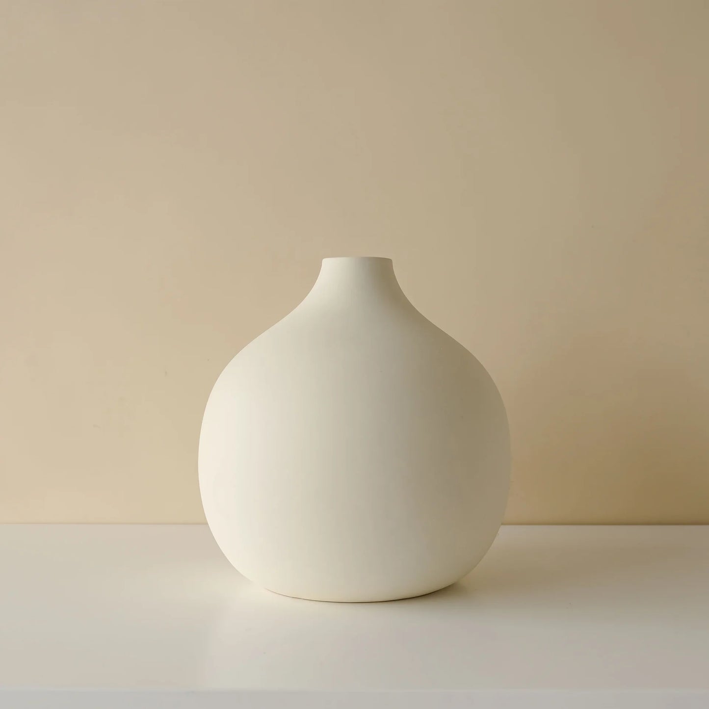 Bohemian Pampas Vase - Round